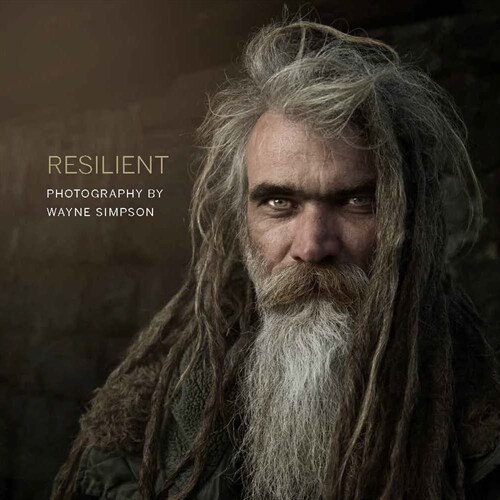 Resilient: The Portraiture of Wayne Simpson (Hardcover)