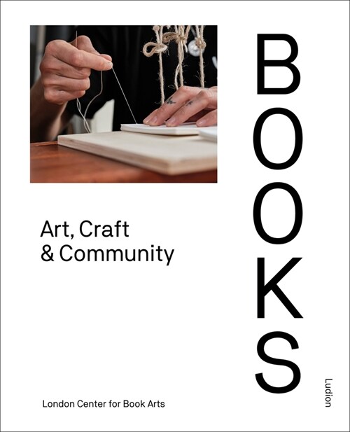 Books : Art, Craft & Community (Hardcover)