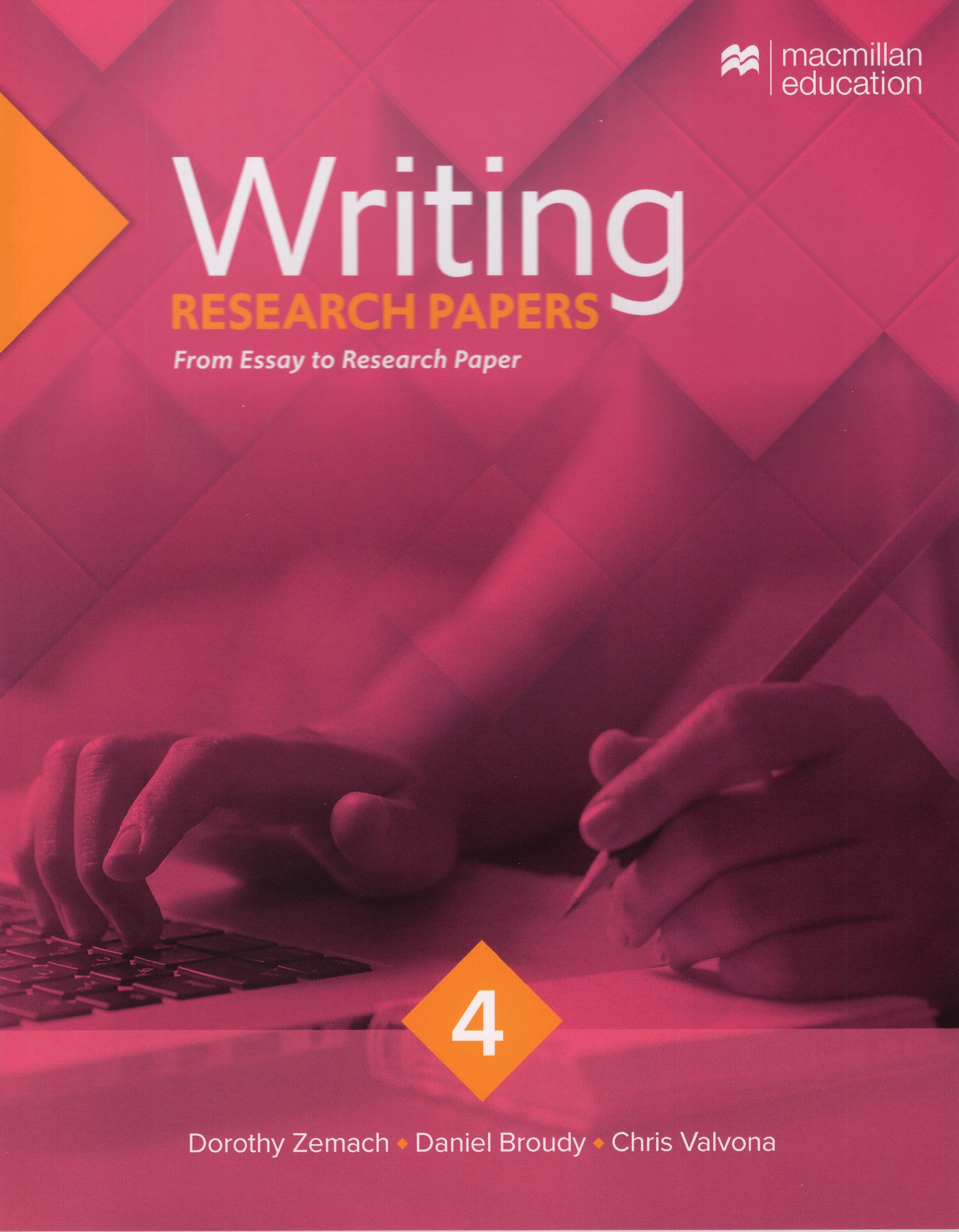 Macmillan Writing 4 : Research Papers