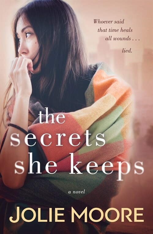 The Secrets She Keeps (Paperback)