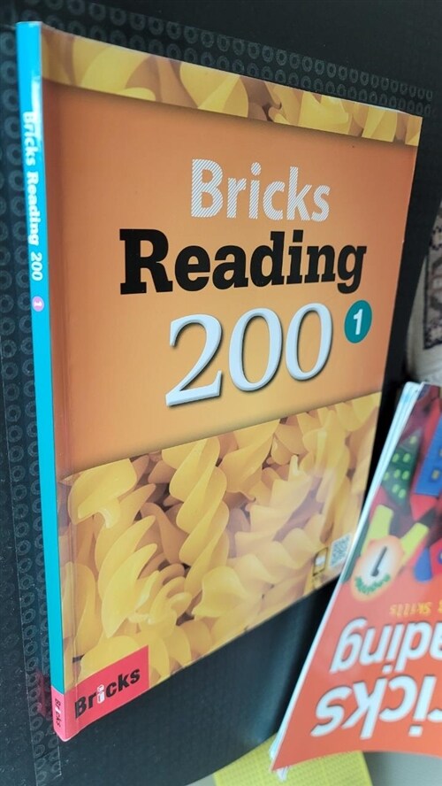[중고] Bricks Reading 200 Level 1 (Student Book + Workbook + eBook, 2nd Edition)