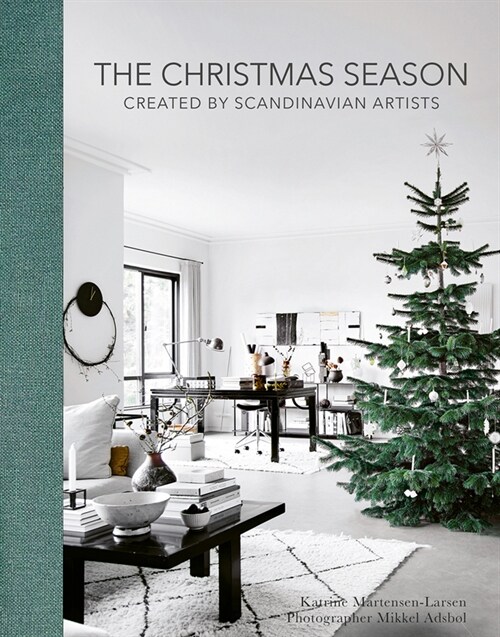 The Christmas Season : Created By Scandinavian Artists (Hardcover)