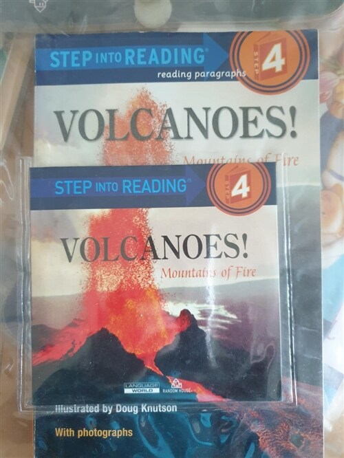 [중고] Volcanoes! Mountains of Fire (Paperback + Workbook + CD 1장) (Paperback + Workbook + CD 1장)