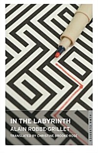 In the Labyrinth (Paperback)
