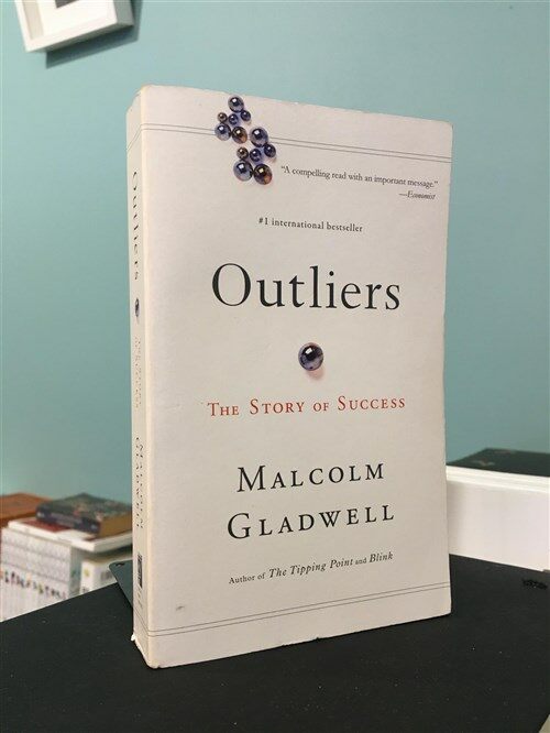 [중고] Outliers : The Story of Success (Mass Market Paperback, 미국판, International)
