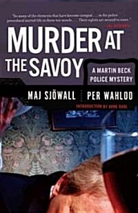 Murder at the Savoy: A Martin Beck Police Mystery (6) (Paperback)