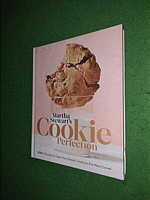 [중고] Martha Stewart‘s Cookie Perfection: 100+ Recipes to Take Your Sweet Treats to the Next Level: A Baking Book (Hardcover)