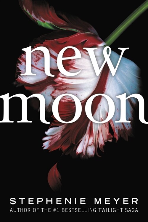 New Moon (Paperback)