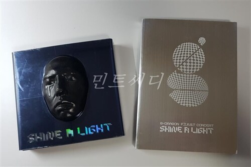 [중고] G-Dragon ‘Shine A Light’ 콘서트 DVD (2 Disc 12세 이상 관람가)