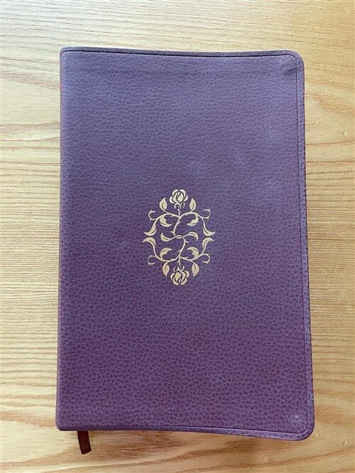 [중고] ESV Large Print Personal Size Bible (Burgundy, Rose of Sharon Design) (Imitation Leather)