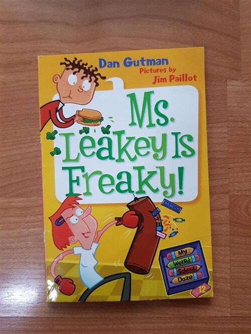 [중고] My Weird School Daze #12: Ms. Leakey Is Freaky! (Paperback)