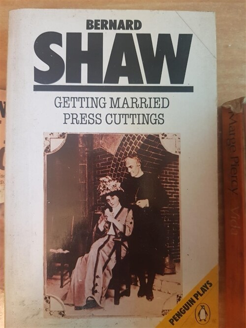 [중고] Getting Married and Press Cuttings (Paperback)
