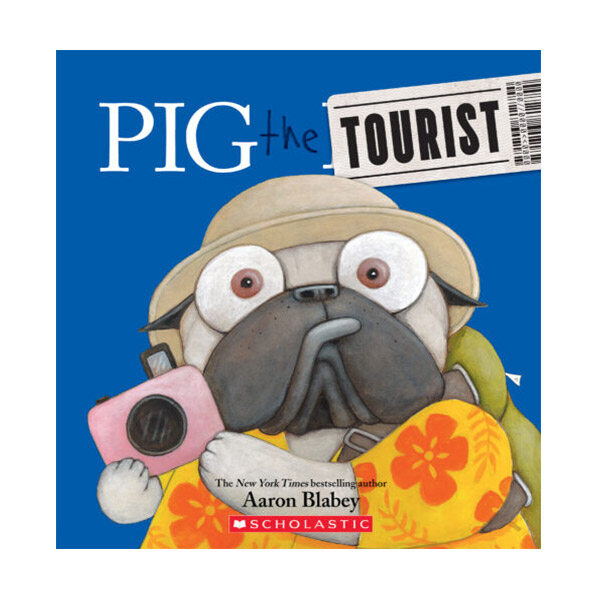 Pig the Pug : Pig The Tourist (Paperback + QR)