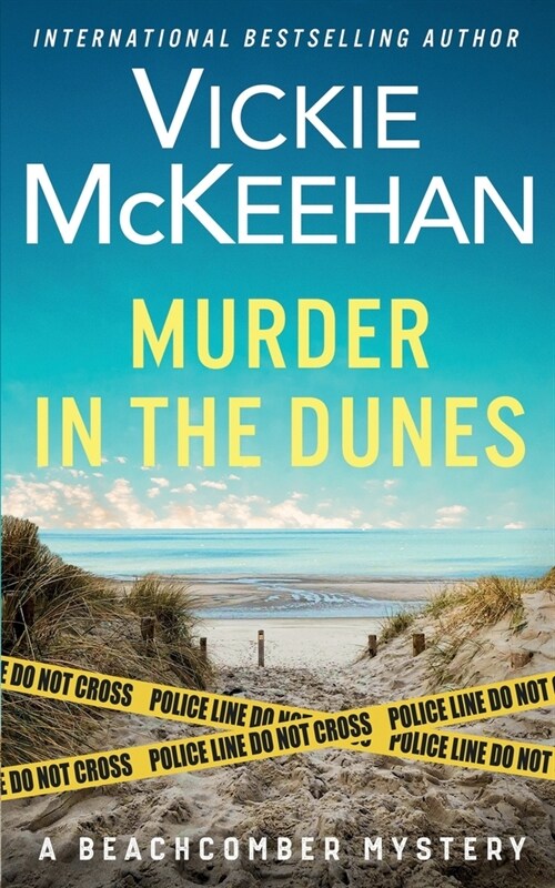 Murder in the Dunes (Paperback)