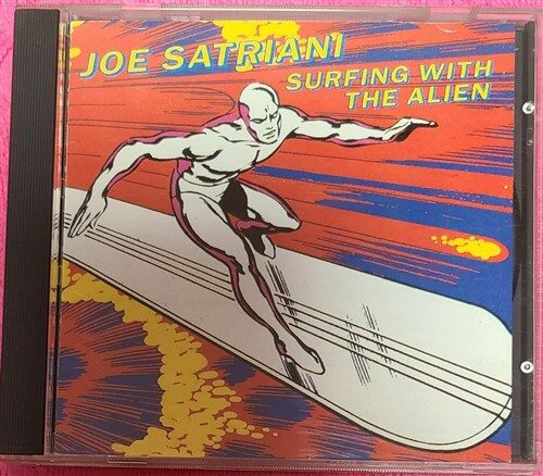[중고] Joe Satriani - Surfing With The Alien