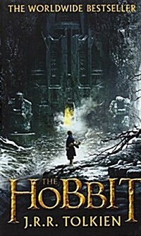 [중고] The Hobbit (Paperback, International Movie Tie In)