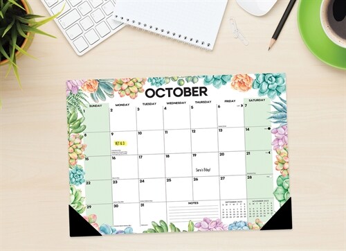 Succulent 2023 17 X 12 Medium Monthly Deskpad (Desk)