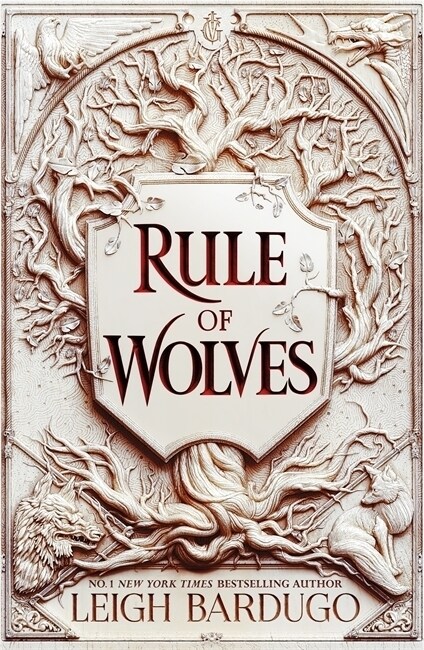 Rule of Wolves (King of Scars Book 2) (Paperback)
