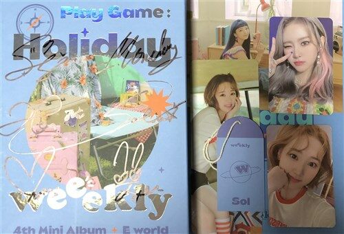 [중고] 위클리 - 미니 4집 Play Game:Holiday [버전 2종 중 랜덤발송]