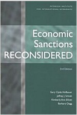 Economic Sanctions Reconsidered [With CD]: [Softcover with CD-Rom] [With CDROM] (Paperback, 3)
