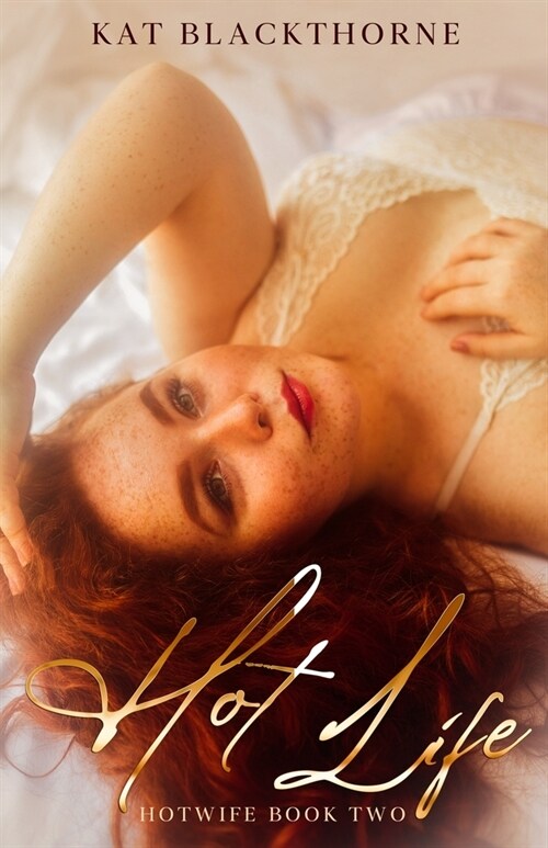 Hot Life: An Unconventional Pregnancy Love Story Novella (Paperback)