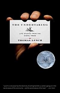 [중고] The Undertaking: Life Studies from the Dismal Trade (Paperback)