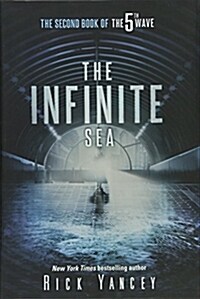 The Infinite Sea (Hardcover)