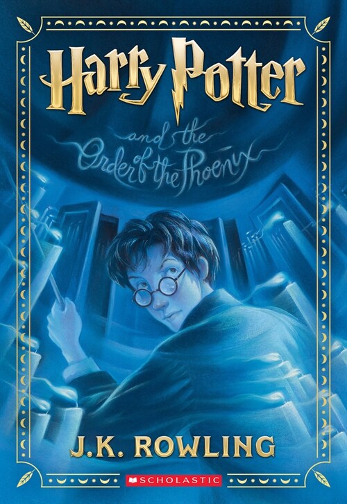 Harry Potter and the Order of the Phoenix (Harry Potter, Book 5) (Paperback)