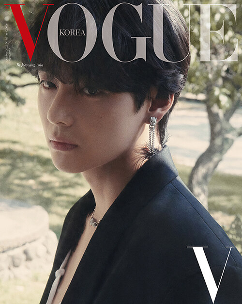 보그 Vogue Korea A형 2022.10 (표지 : 뷔) (부록없음)