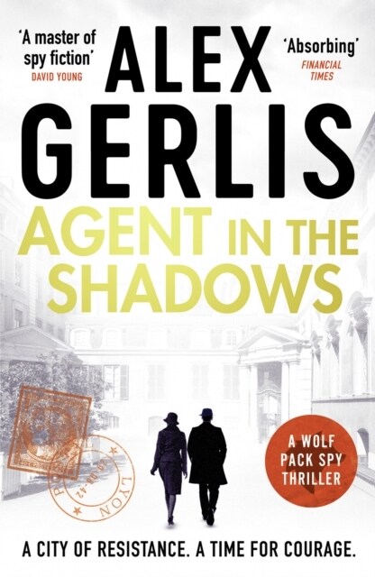 Agent in the Shadows (Paperback)