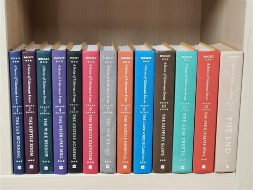 [중고] A Series of Unfortunate Events Box: The Complete Wreck (Books 1-13) (Boxed Set)