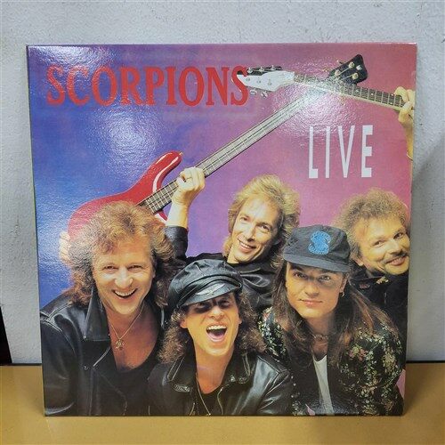 [중고] [LP] Scorpions Live - Wind of Change, Blackout, Dynamite