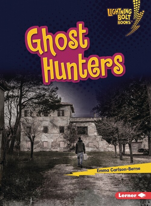 Ghost Hunters (Paperback)