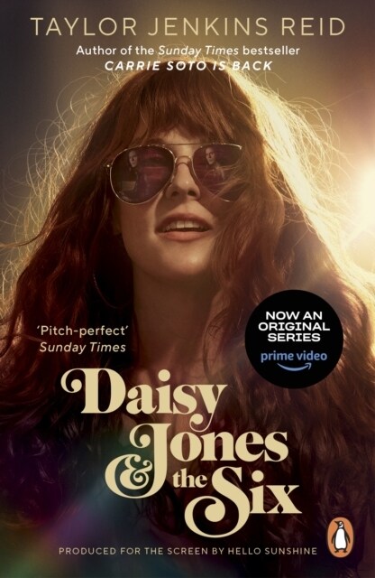 Daisy Jones and The Six : From the author of the hit TV series (Paperback)