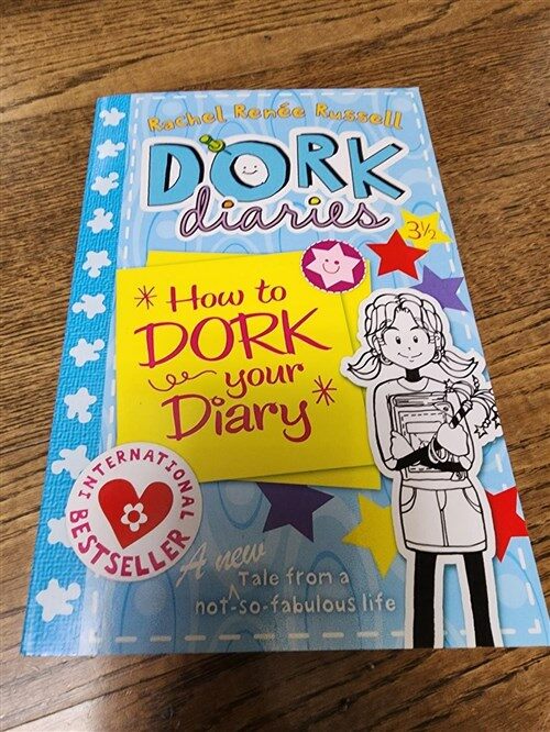 [중고] Dork Diaries 3.5 How to Dork Your Diary (Paperback)