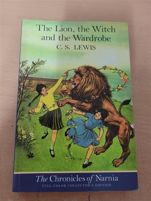 [중고] The Lion, the Witch and the Wardrobe: Full Color Edition (Paperback)