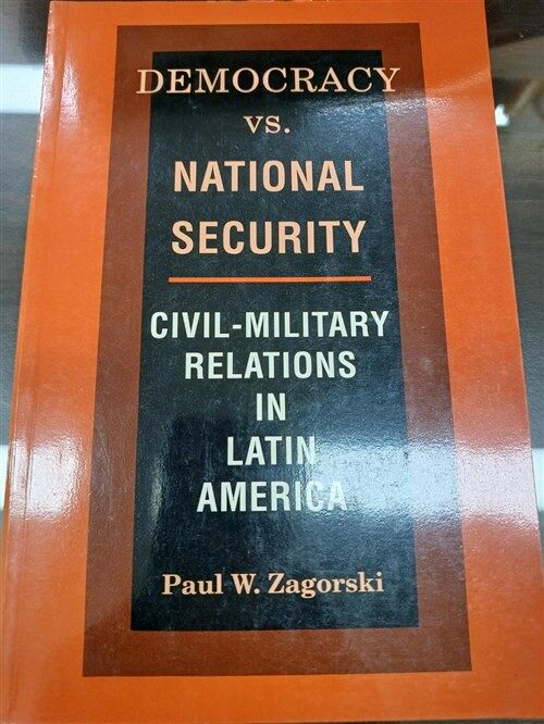 [중고] Democracy Vs. National Security (Paperback)