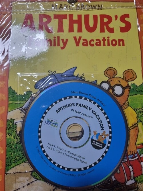 [중고] Arthur‘s Family Vacation (책 + CD 1장) -Marc Brown Reads Arthur!
