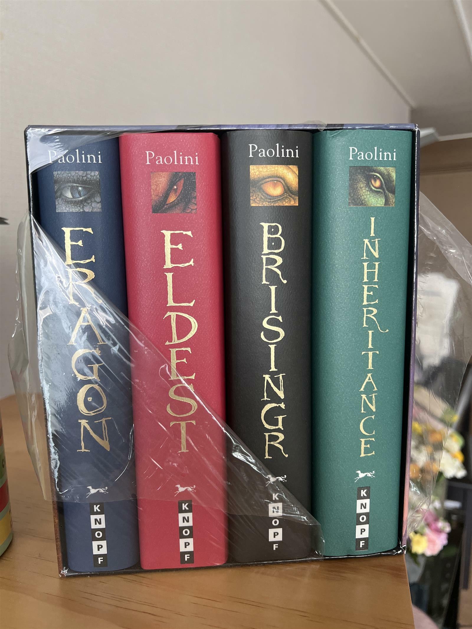 [중고] The Inheritance Cycle 4-Book Hard Cover Boxed Set: Eragon; Eldest; Brisingr; Inheritance (Boxed Set)