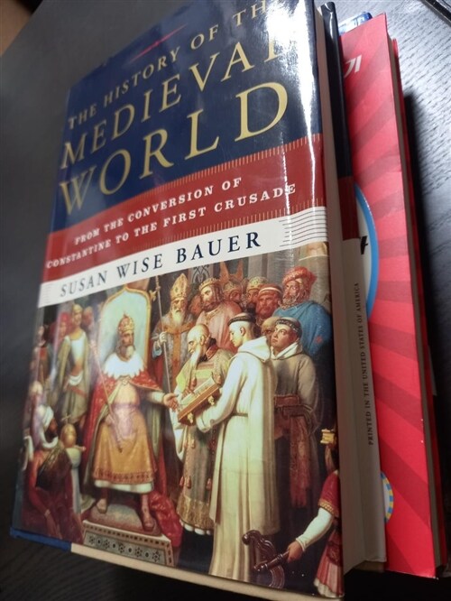 [중고] The History of the Medieval World: From the Conversion of Constantine to the First Crusade (Hardcover)