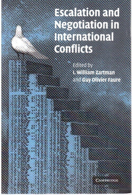 [중고] Escalation and Negotiation in International Conflicts (Paperback)