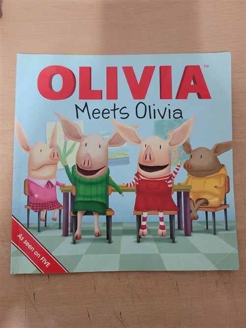 [중고] Olivia Meets Olivia (Paperback)