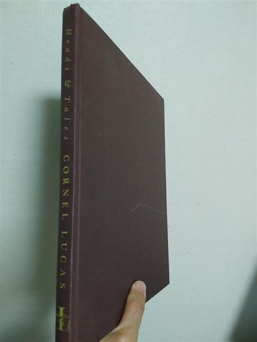 [중고] Heads and Tales: The Film Portraits of Cornel Lucas | Lennard, 1989 (Hardcover, 하단 책상태 설명 확인해주세요) (양장)