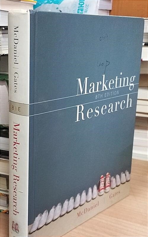 [중고] Marketing Research (Hardcover, CD-ROM, 8th)