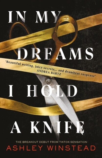 In My Dreams I Hold a Knife : TikTok made me buy it! The breakout dark academia thriller everyones talking about (Paperback)