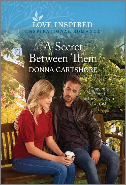 A Secret Between Them: An Uplifting Inspirational Romance (Mass Market Paperback, Original)