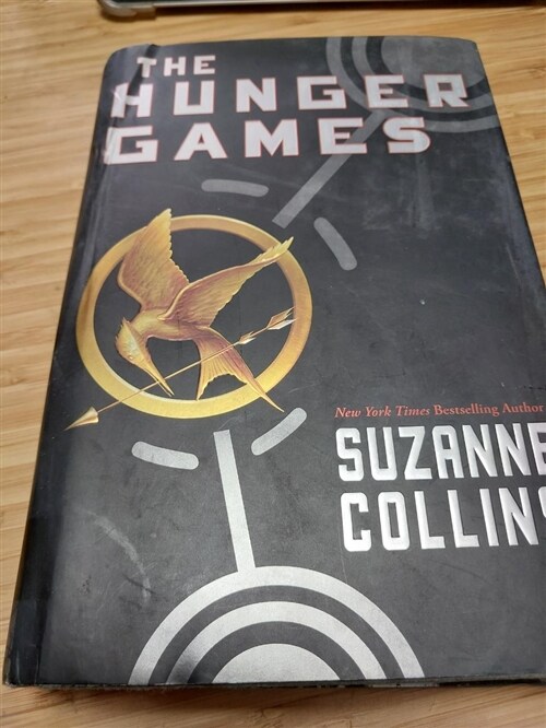 [중고] The Hunger Games (Hunger Games, Book One): Volume 1 (Hardcover)