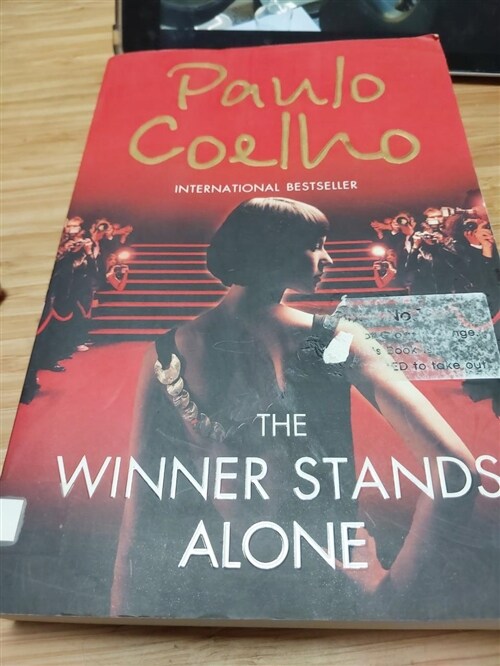 [중고] The Winner Stands Alone (Paperback, 영국판)