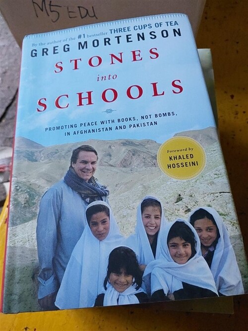 [중고] Stones Into Schools: Promoting Peace with Books, Not Bombs, in Afghanistan and Pakistan (Hardcover)