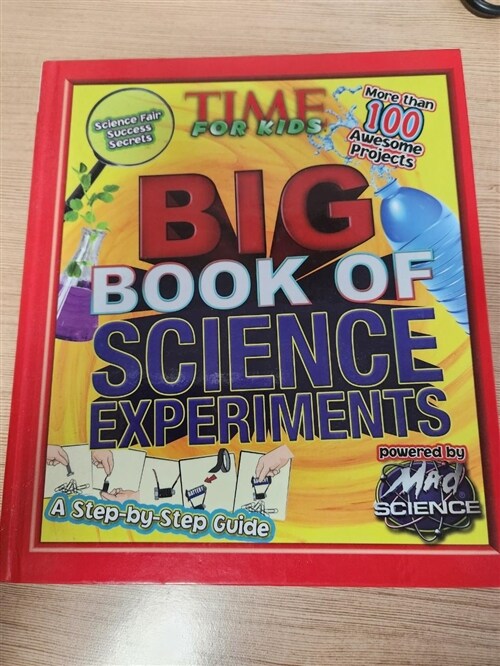 [중고] Big Book of Science Experiments: A Step-By-Step Guide (Hardcover)